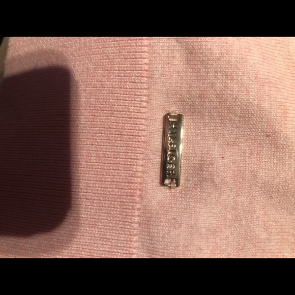 New Tommy Hilfiger sweater size m - Picture 2 of 4